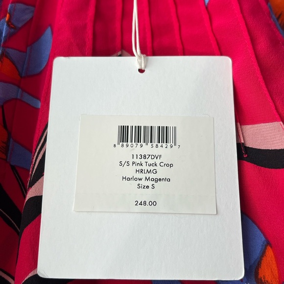 DVF Pin Tuck Crop Top size small NWT - Picture 6 of 6